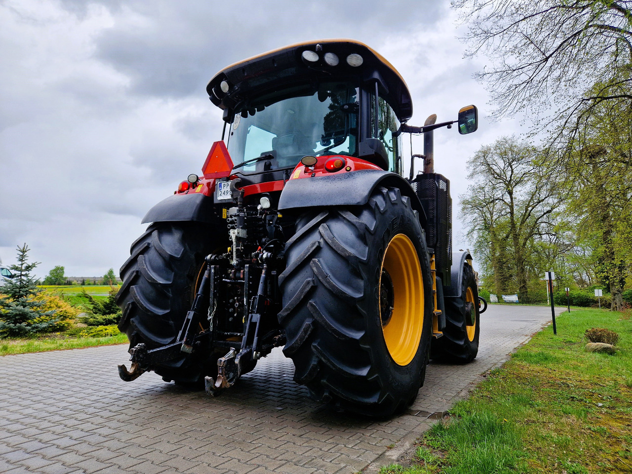 Versatile Buhler 335 - Farm tractor: picture 4 Versatile Buhler 335 - Farm tractor: picture 4