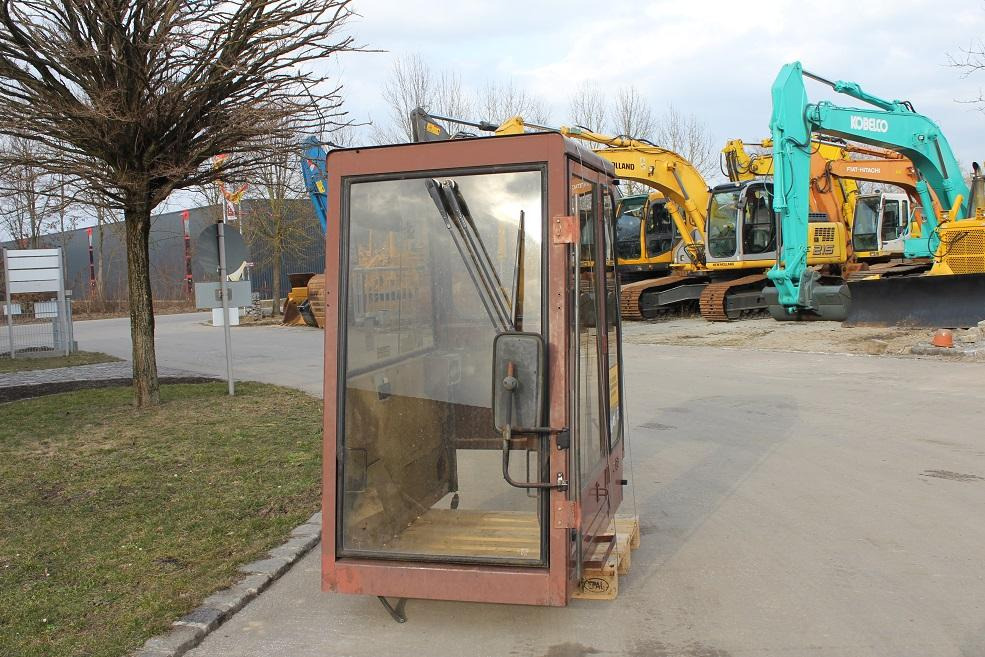 Case 1088 - Cab for Construction machinery: picture 2 Case 1088 - Cab for Construction machinery: picture 2