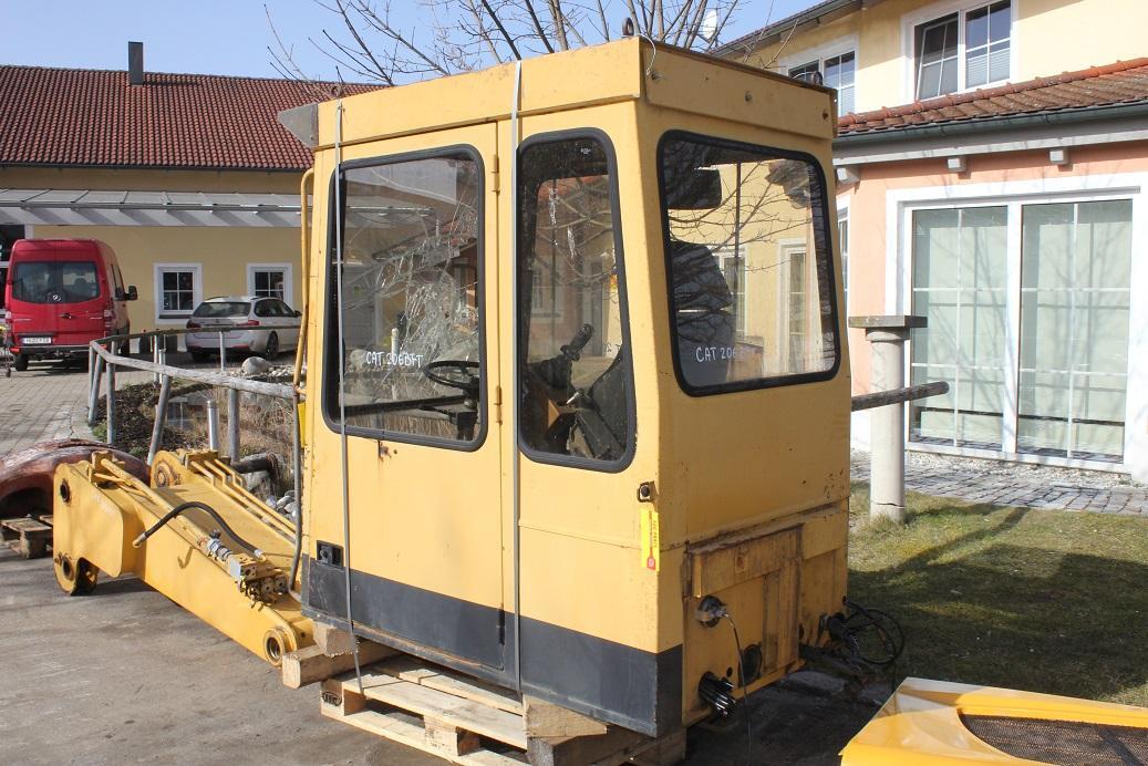 Caterpillar 206 BFT - Cab for Construction machinery: picture 3 Caterpillar 206 BFT - Cab for Construction machinery: picture 3