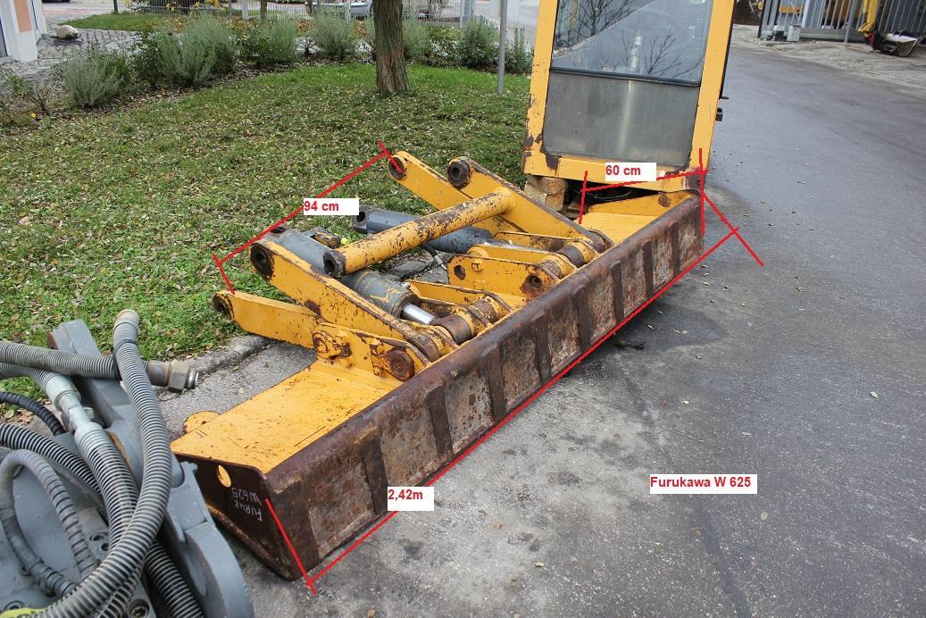 Furukawa W 625 - Blade for Excavator: picture 2 Furukawa W 625 - Blade for Excavator: picture 2