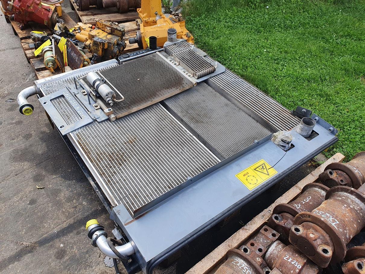 Hitachi ZX 250 LC N 3 - Cooling system for Construction machinery: picture 1 Hitachi ZX 250 LC N 3 - Cooling system for Construction machinery: picture 1