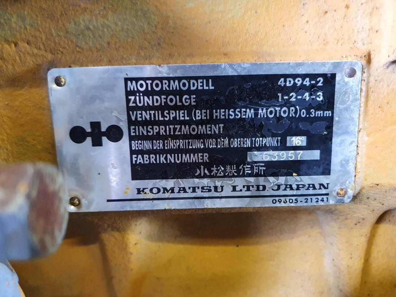 Komatsu 4D94 als Teilträger - Engine for Construction machinery: picture 2 Komatsu 4D94 als Teilträger - Engine for Construction machinery: picture 2