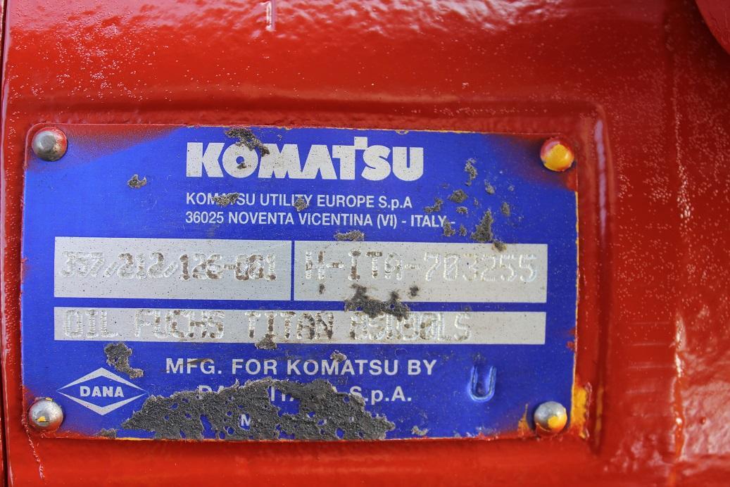 Komatsu Spicer 357-212-126-001 aus PW 95 - Axle and parts for Construction machinery: picture 4 Komatsu Spicer 357-212-126-001 aus PW 95 - Axle and parts for Construction machinery: picture 4