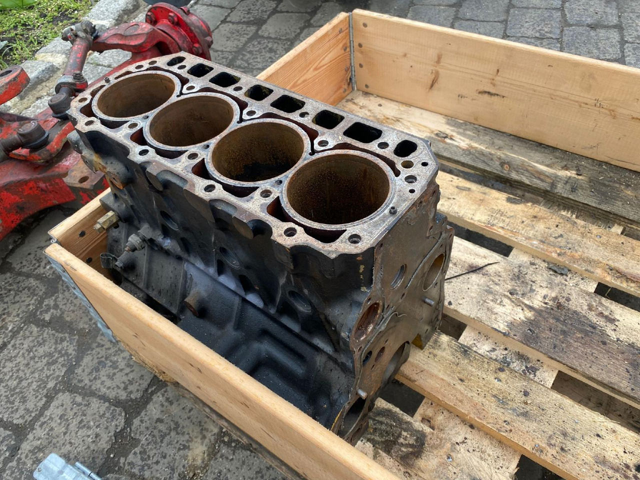 Komatsu Yanmar 4D98 E - Engine and parts for Construction machinery: picture 3 Komatsu Yanmar 4D98 E - Engine and parts for Construction machinery: picture 3