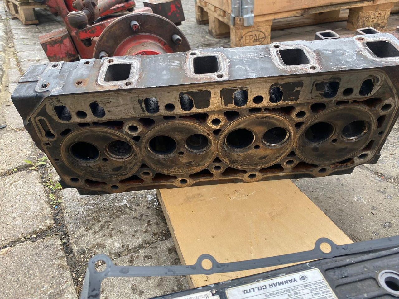 Komatsu Yanmar 4D98 E - Engine and parts for Construction machinery: picture 5 Komatsu Yanmar 4D98 E - Engine and parts for Construction machinery: picture 5