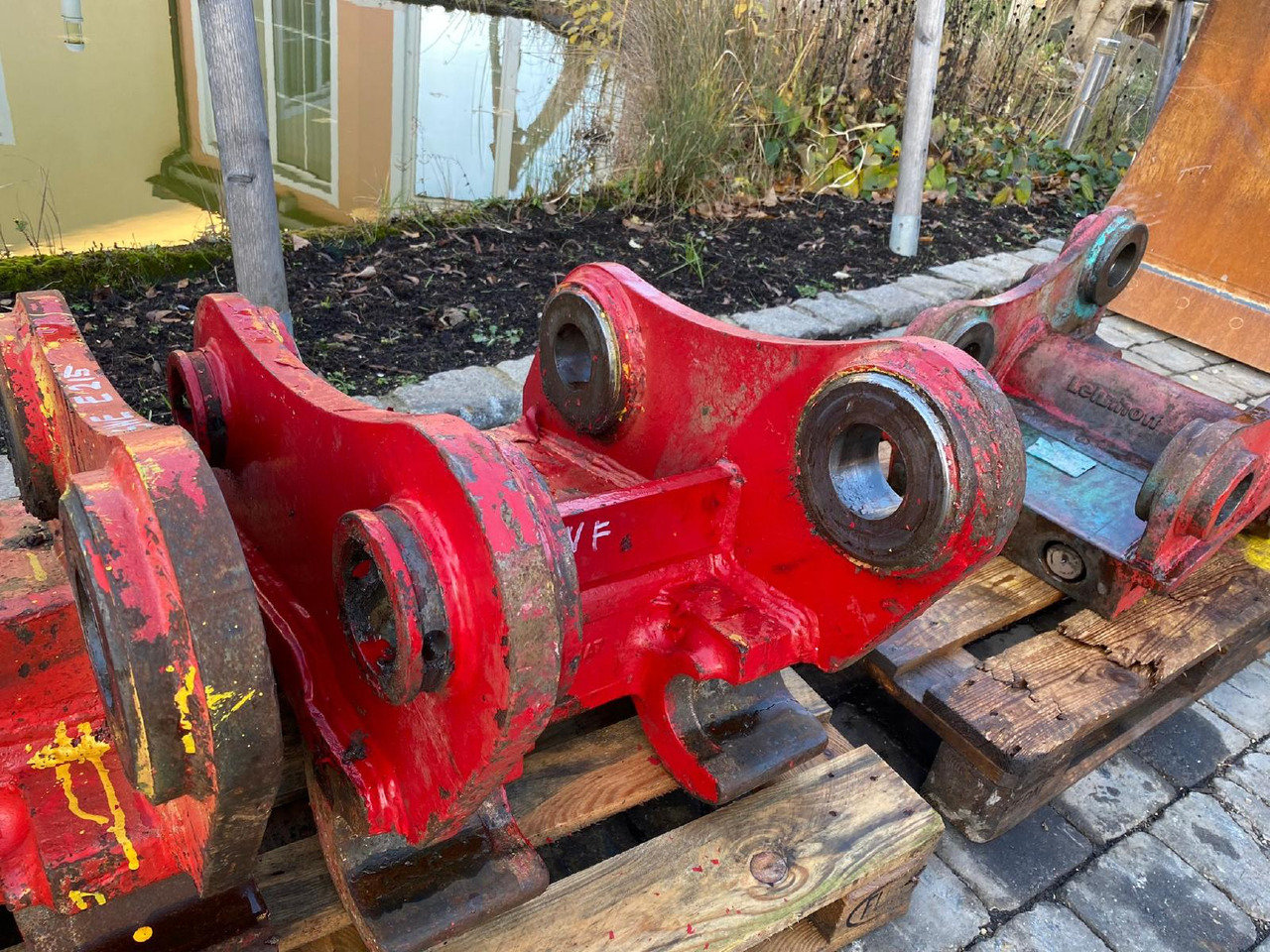 Lehnhoff SW F NEW Holland E 215 - Quick coupler: picture 2 Lehnhoff SW F NEW Holland E 215 - Quick coupler: picture 2