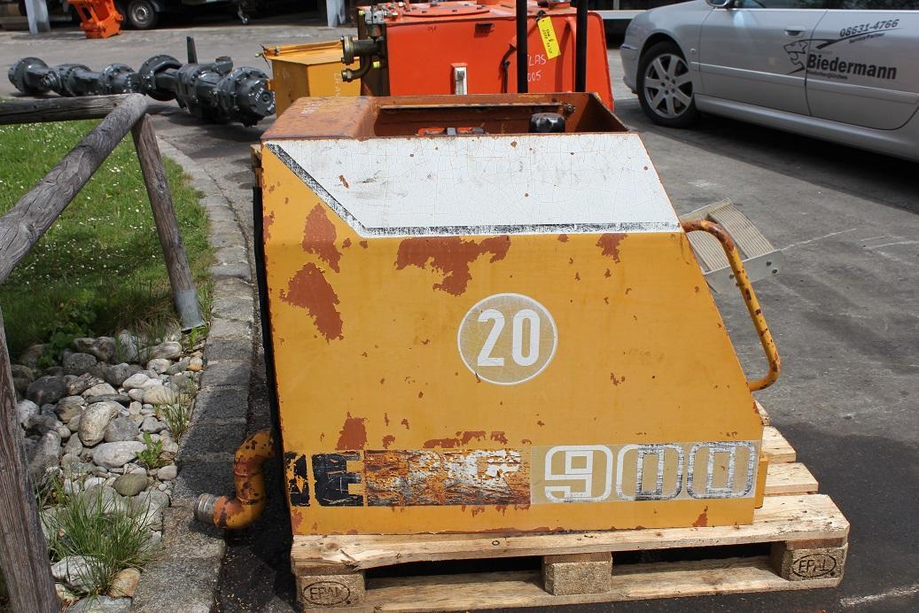 Fuel tank for Excavator Liebherr A900B: picture 7