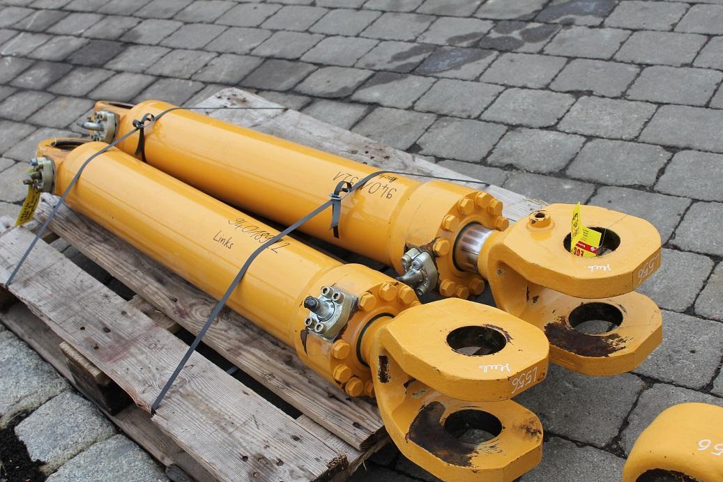 Liebherr L 556 - Hydraulic cylinder for Construction machinery: picture 5 Liebherr L 556 - Hydraulic cylinder for Construction machinery: picture 5