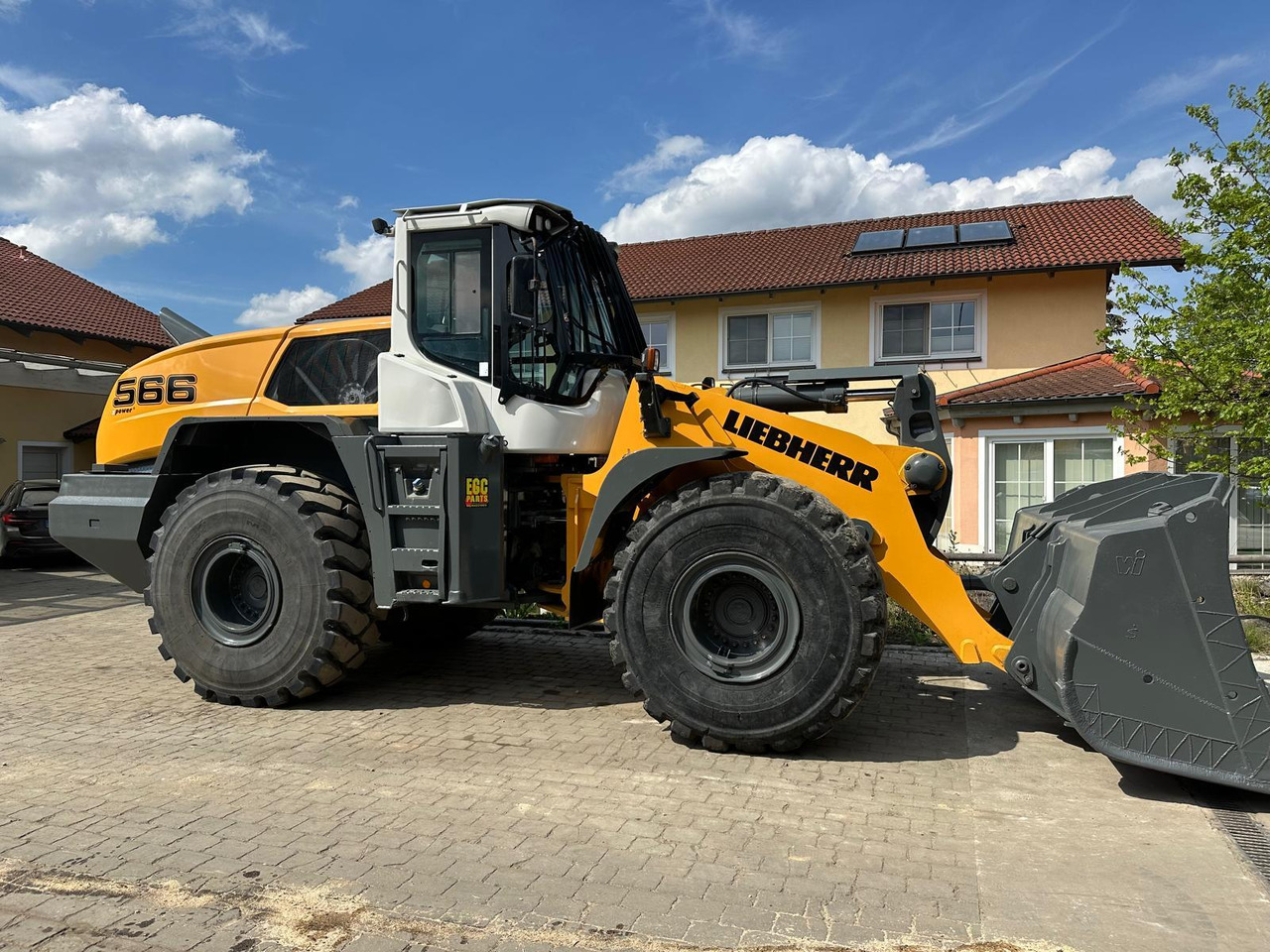 Wheel loader Liebherr L 566 X Power: picture 12