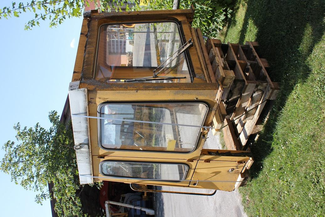 Liebherr LR 621 - Cab for Construction machinery: picture 3 Liebherr LR 621 - Cab for Construction machinery: picture 3