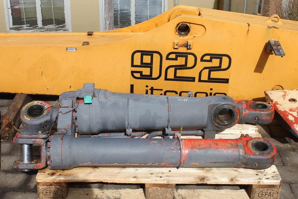 Liebherr LR 622 - Hydraulic cylinder for Construction machinery: picture 3 Liebherr LR 622 - Hydraulic cylinder for Construction machinery: picture 3