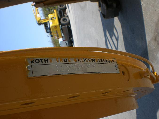 Liebherr R 912 LC Litronik - Slewing ring for Construction machinery: picture 4 Liebherr R 912 LC Litronik - Slewing ring for Construction machinery: picture 4