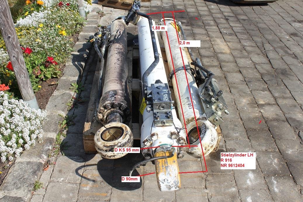 Liebherr R 916 - Hydraulic cylinder for Construction machinery: picture 2 Liebherr R 916 - Hydraulic cylinder for Construction machinery: picture 2