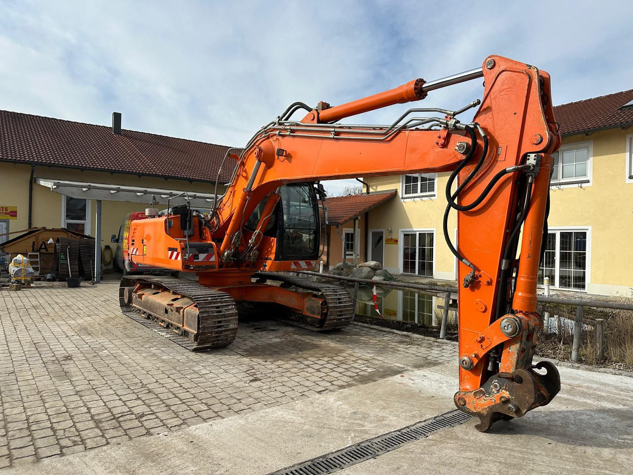 Liebherr R 916 LC - Crawler excavator: picture 2 Liebherr R 916 LC - Crawler excavator: picture 2