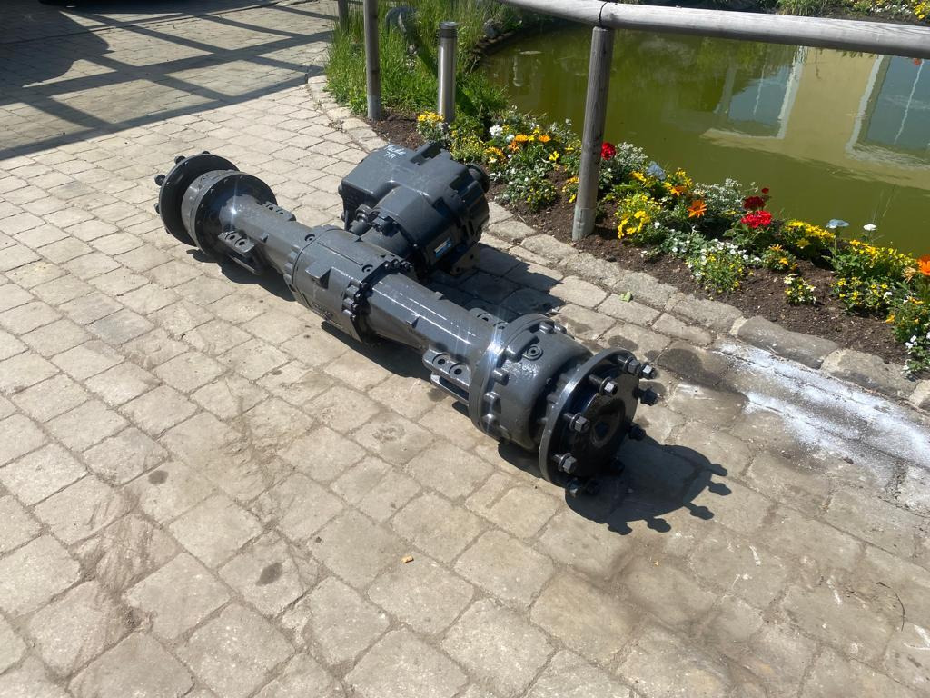 Mecalac aus 714MW - Axle and parts for Construction machinery: picture 4 Mecalac aus 714MW - Axle and parts for Construction machinery: picture 4