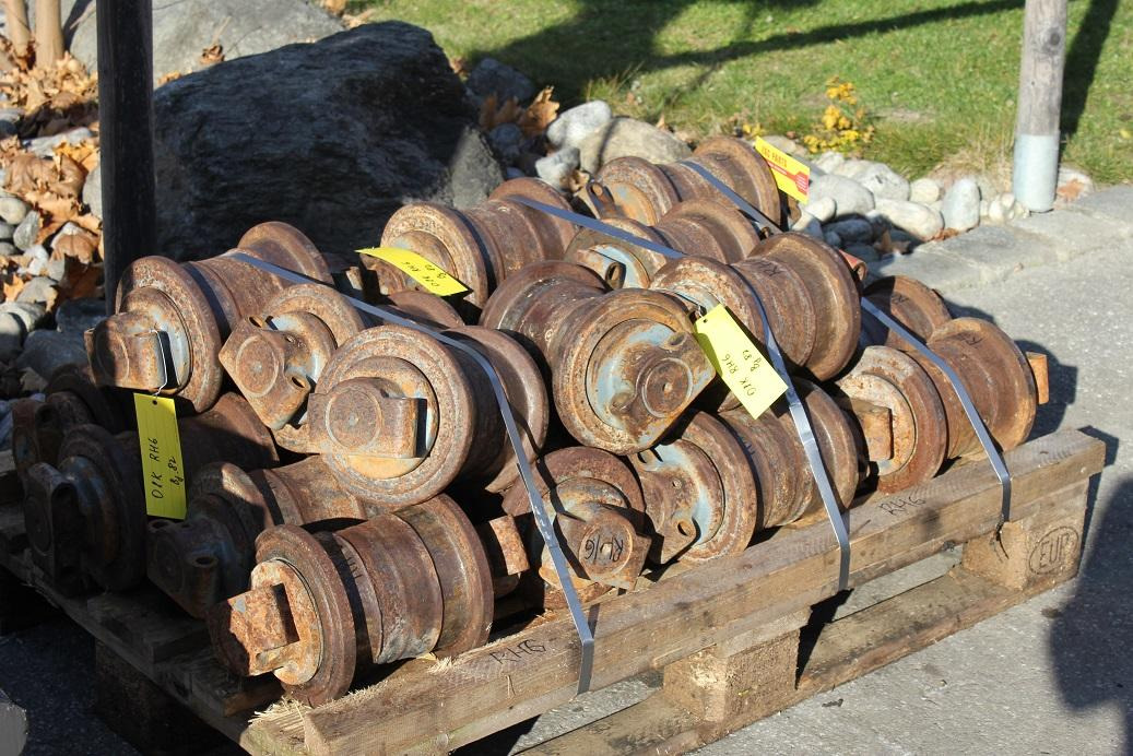 O&K RH 6 - Track roller for Construction machinery: picture 1 O&K RH 6 - Track roller for Construction machinery: picture 1