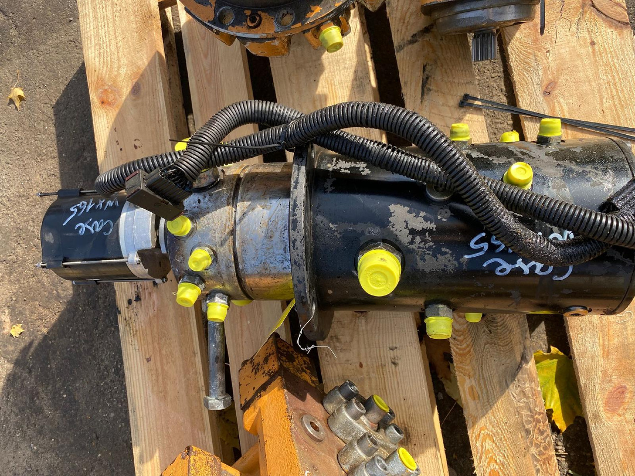 Case WX 165 - Spare parts for Construction machinery: picture 3 Case WX 165 - Spare parts for Construction machinery: picture 3