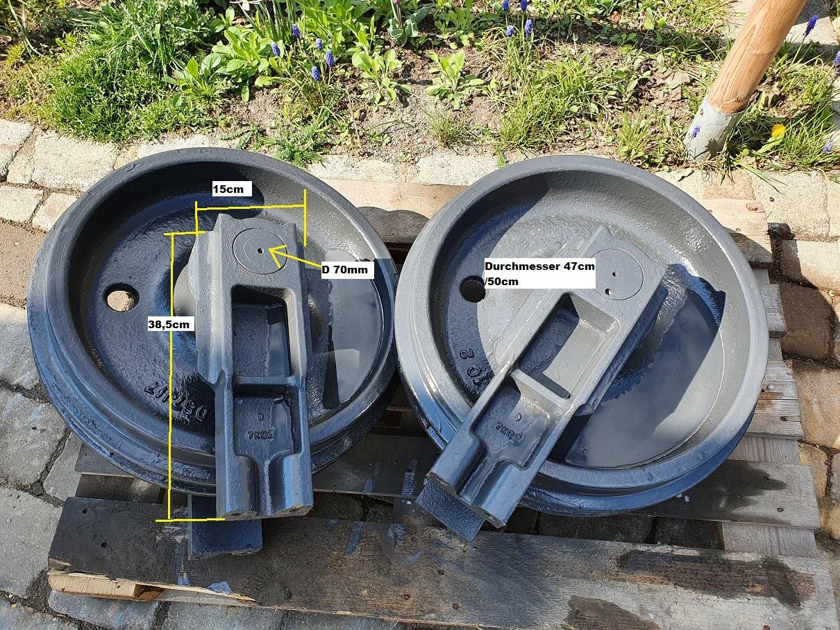 Volvo EC 240 - Undercarriage parts for Construction machinery: picture 1 Volvo EC 240 - Undercarriage parts for Construction machinery: picture 1