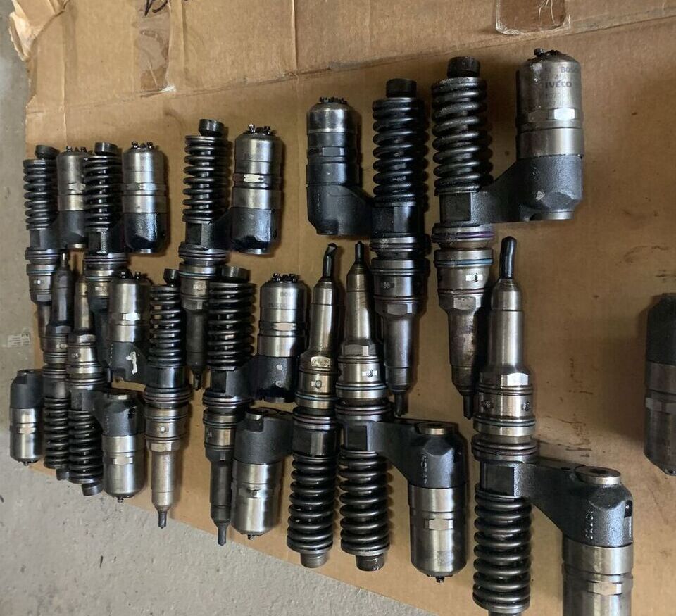 Bosch 0414701006 IVECO Stralis Euro 3,4 New Holland, Case - Injector for Truck: picture 4 Bosch 0414701006 IVECO Stralis Euro 3,4 New Holland, Case - Injector for Truck: picture 4