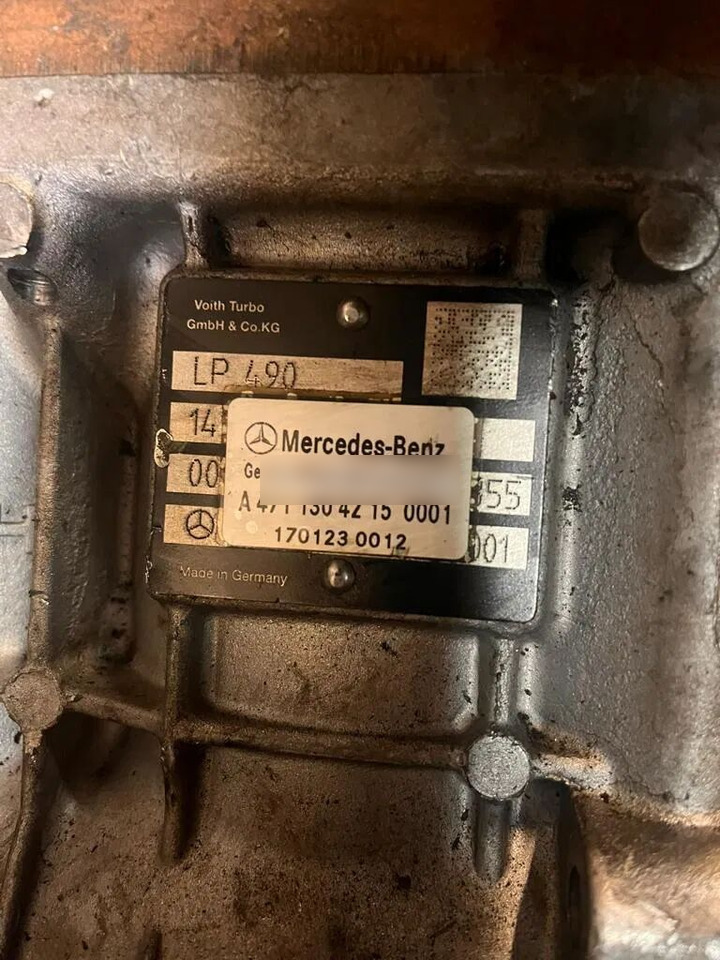 Spreżarka Powietrza MERCEDES ACTROS ARCOS ANTOS A0011306215 MP4 A0011306215 - Air brake compressor for Truck: picture 2 Spreżarka Powietrza MERCEDES ACTROS ARCOS ANTOS A0011306215 MP4 A0011306215 - Air brake compressor for Truck: picture 2
