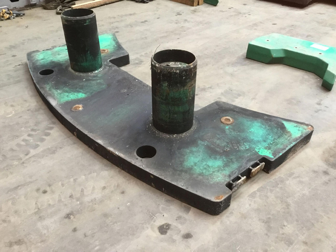 FAUN ATF 60-3 counterweight base plate 1,6 ton - Counterweight for Mobile crane: picture 2 FAUN ATF 60-3 counterweight base plate 1,6 ton - Counterweight for Mobile crane: picture 2
