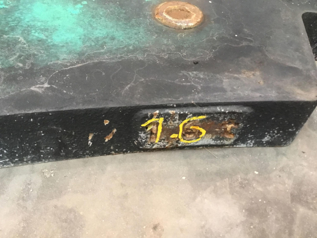 FAUN ATF 60-3 counterweight base plate 1,6 ton - Counterweight for Mobile crane: picture 5 FAUN ATF 60-3 counterweight base plate 1,6 ton - Counterweight for Mobile crane: picture 5
