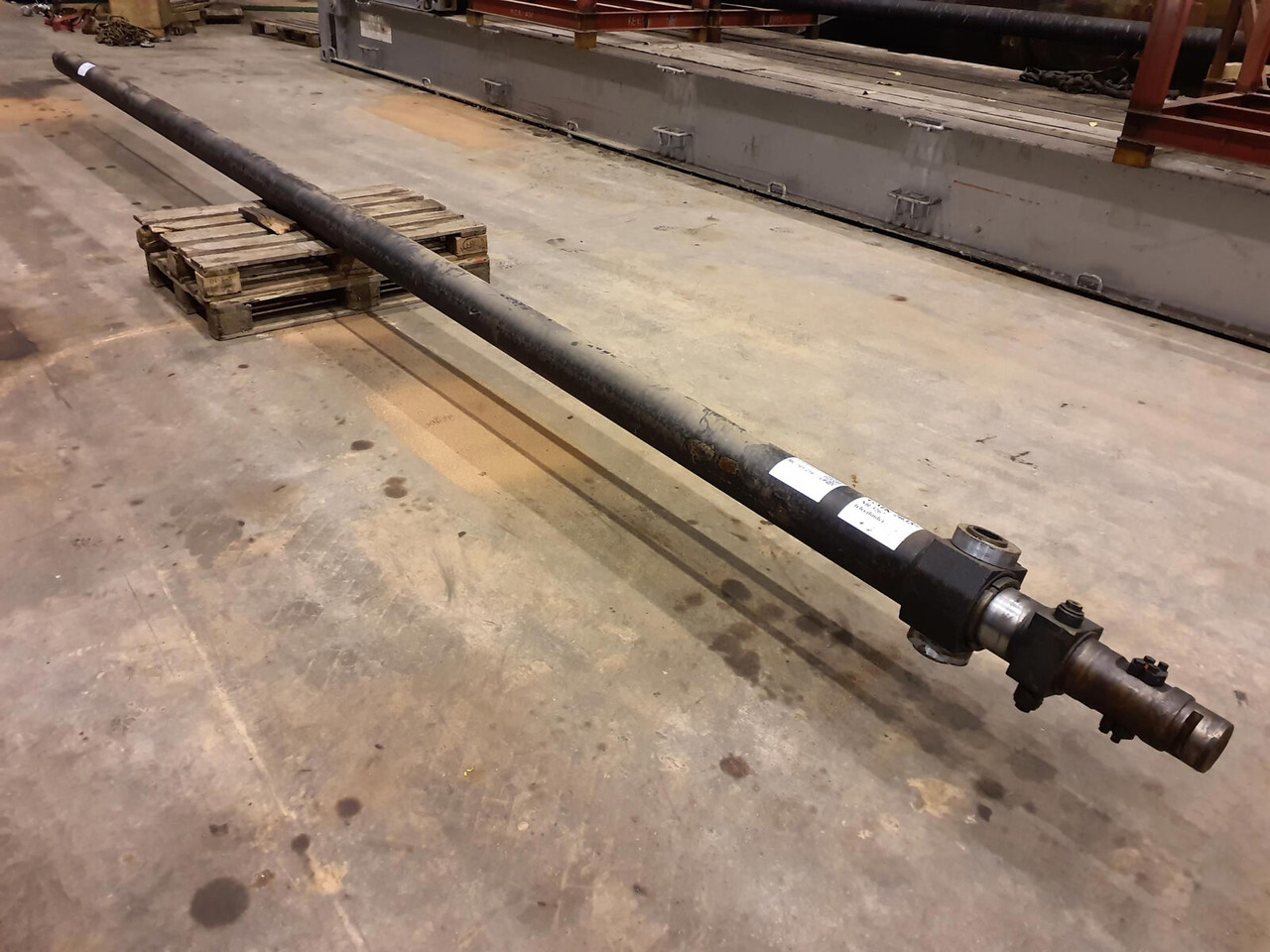 Grove GMK 2035 Telescopic cylinder - Hydraulic cylinder for Mobile crane: picture 1 Grove GMK 2035 Telescopic cylinder - Hydraulic cylinder for Mobile crane: picture 1