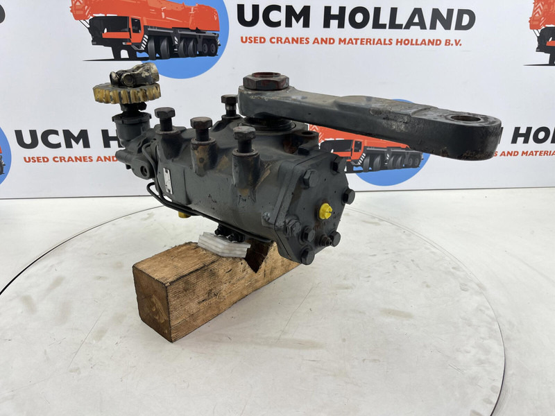 Grove GMK 2035 steering box - Steering column for Crane: picture 1 Grove GMK 2035 steering box - Steering column for Crane: picture 1