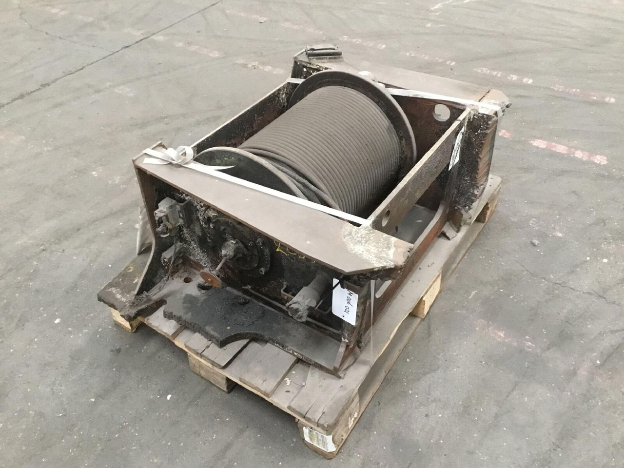 Grove GMK 2035 winch - Winch for Mobile crane: picture 1 Grove GMK 2035 winch - Winch for Mobile crane: picture 1