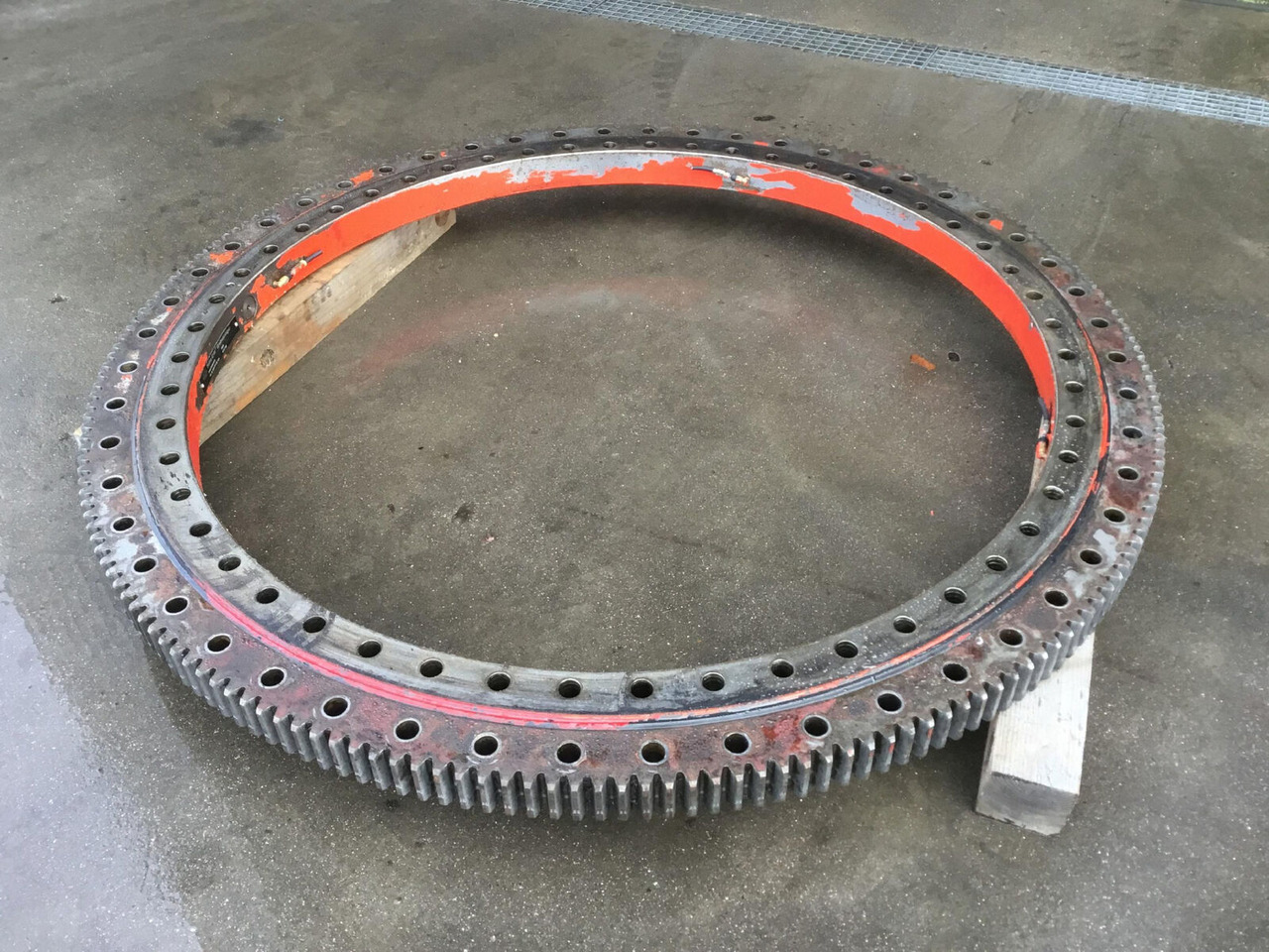 Grove GMK 3055 Slew ring - Slewing ring for Mobile crane: picture 1 Grove GMK 3055 Slew ring - Slewing ring for Mobile crane: picture 1