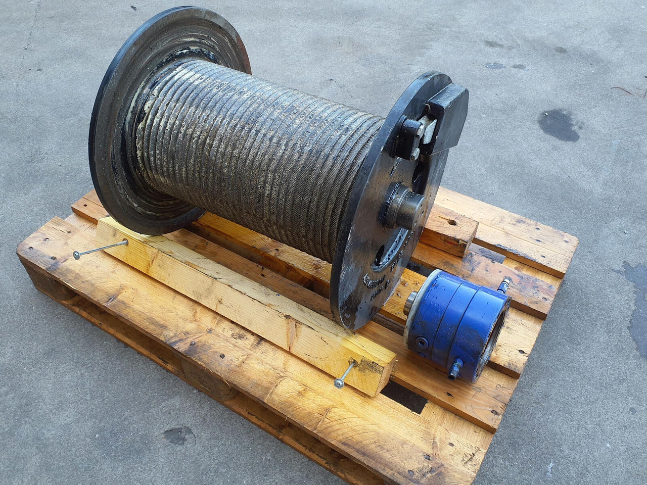 Grove GMK 4090 Main hoist - Winch for Crane: picture 3 Grove GMK 4090 Main hoist - Winch for Crane: picture 3