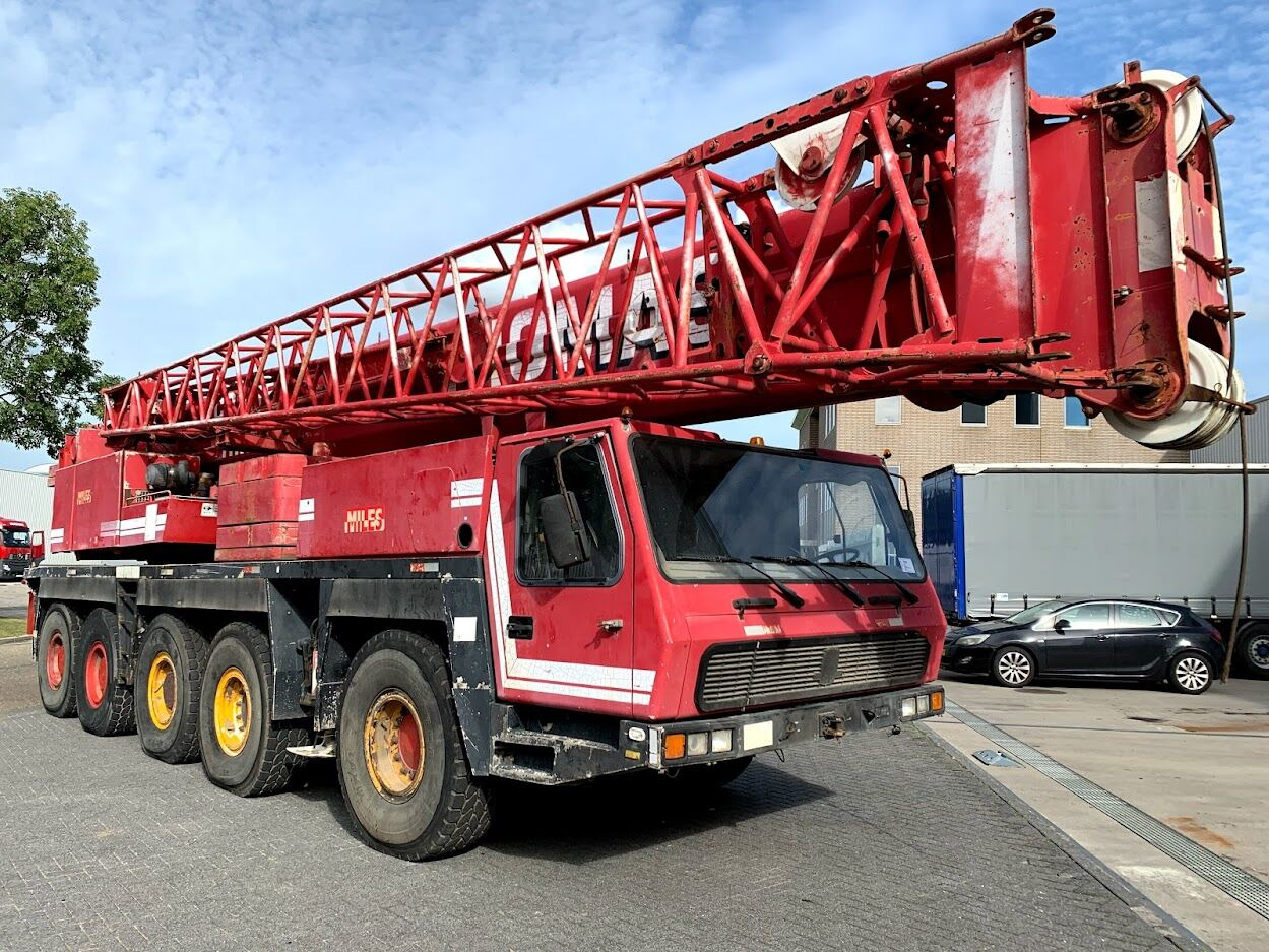 Grove GMK 5100 for parts - Mobile crane: picture 1 Grove GMK 5100 for parts - Mobile crane: picture 1