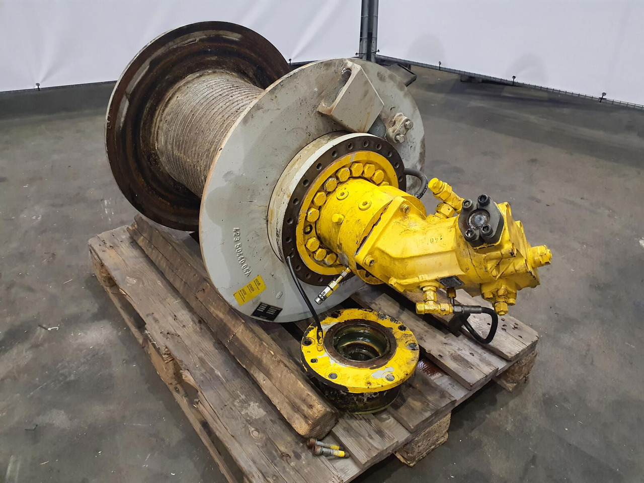 Grove GMK 5130-1 winch with hoist gear - Winch for Mobile crane: picture 1 Grove GMK 5130-1 winch with hoist gear - Winch for Mobile crane: picture 1