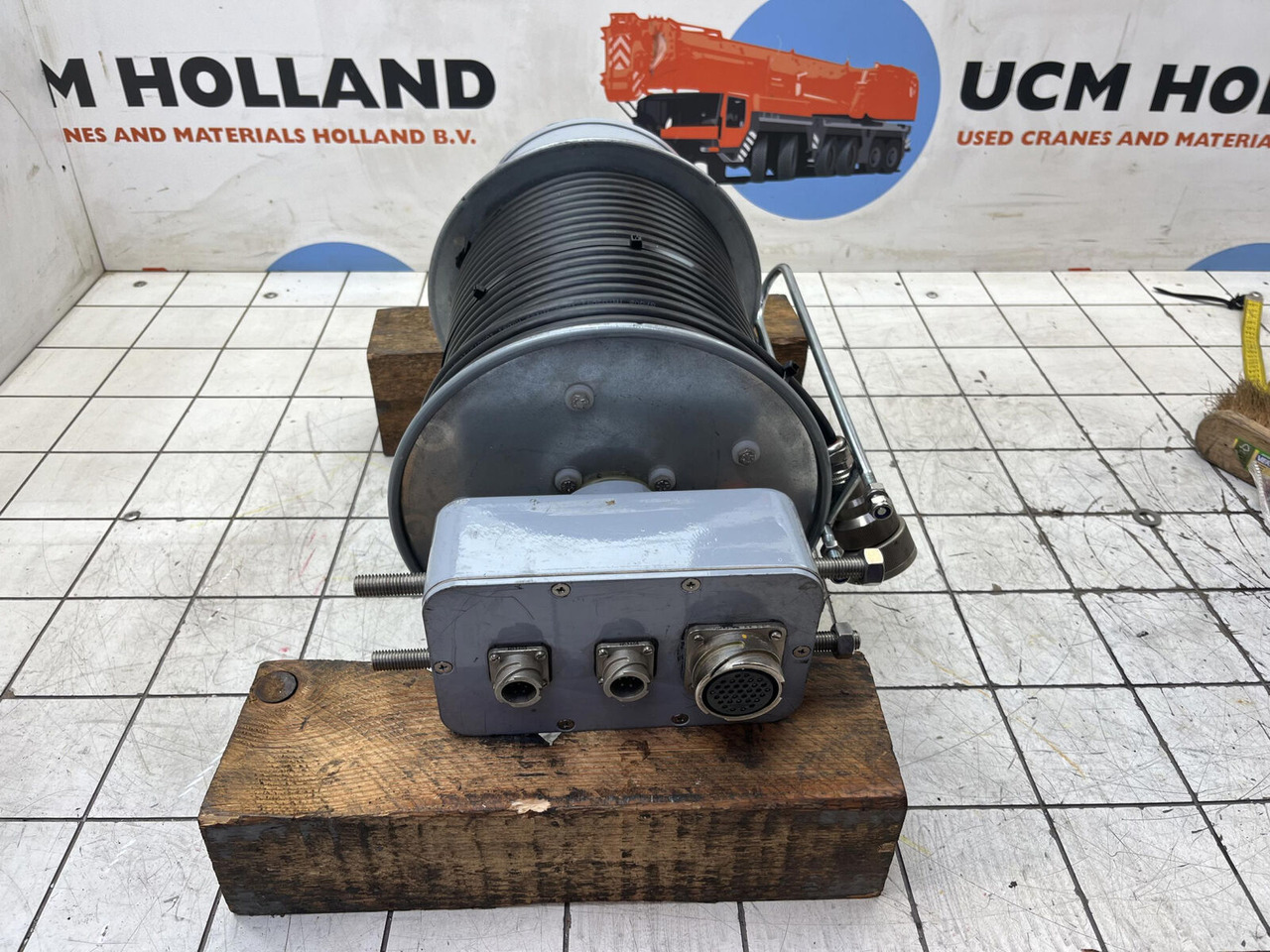 Grove GMK 6300 cable drum - Winch for Mobile crane: picture 3 Grove GMK 6300 cable drum - Winch for Mobile crane: picture 3