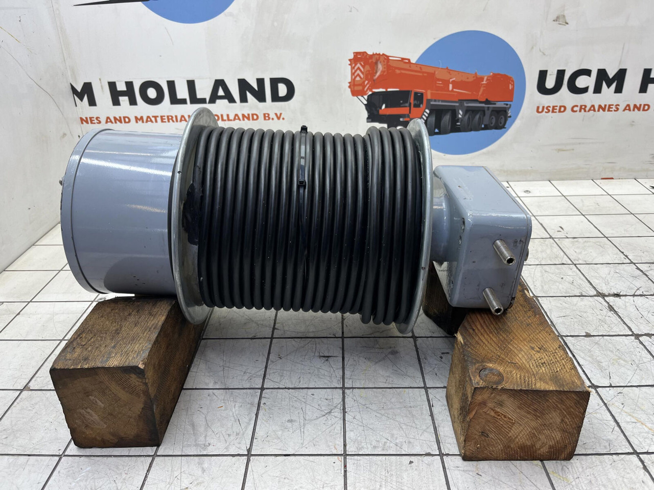 Grove GMK 6300 cable drum - Winch for Mobile crane: picture 2 Grove GMK 6300 cable drum - Winch for Mobile crane: picture 2