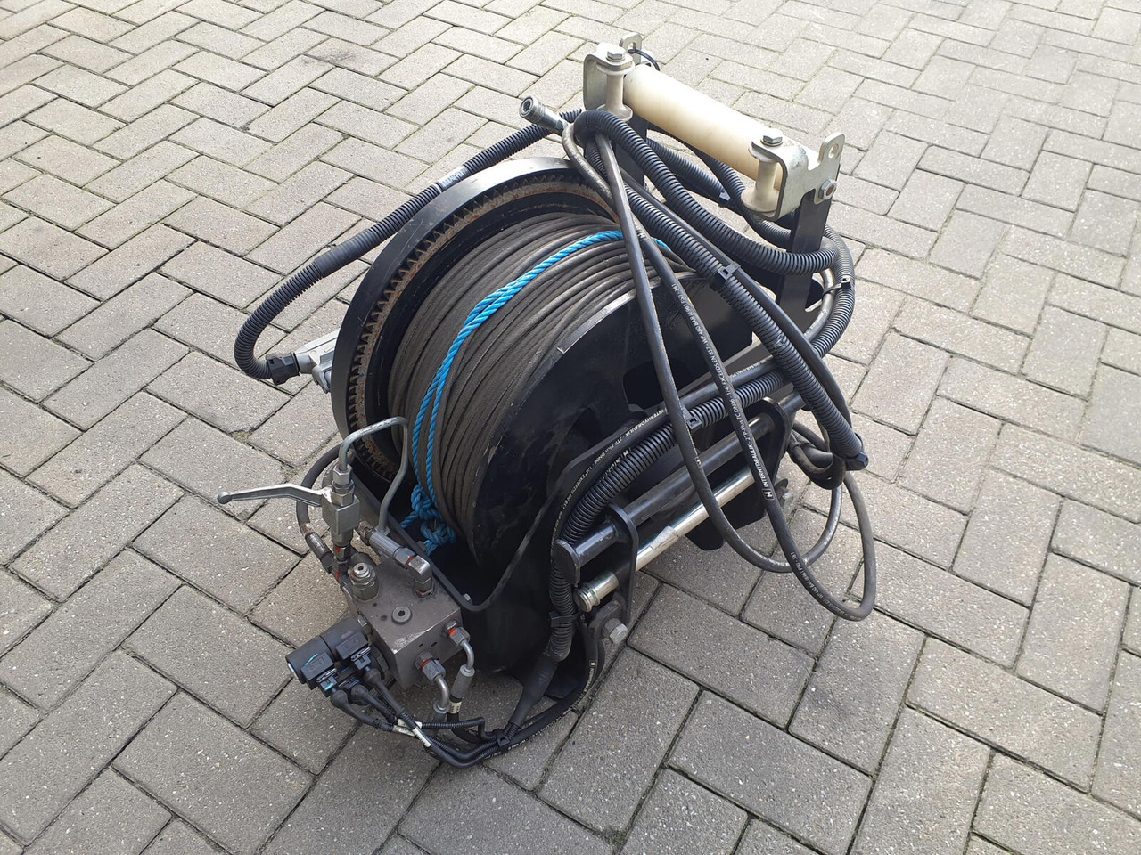 Grove GMK 6400 rigging winch - Winch for Mobile crane: picture 3 Grove GMK 6400 rigging winch - Winch for Mobile crane: picture 3