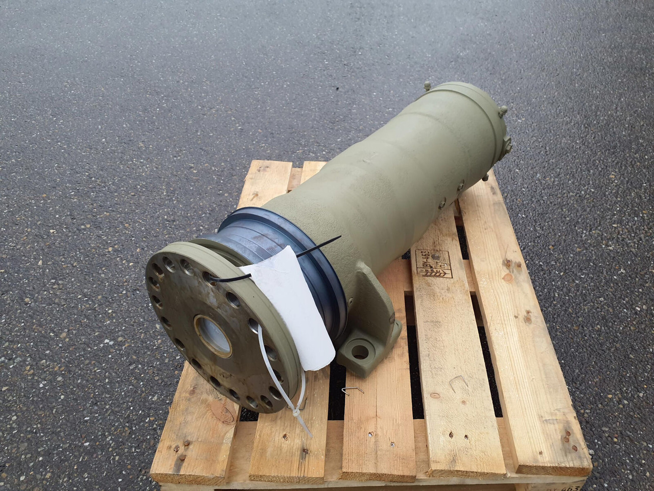 Grove GMK Megatrak Cylinder - Hydraulic cylinder for Crane: picture 4 Grove GMK Megatrak Cylinder - Hydraulic cylinder for Crane: picture 4