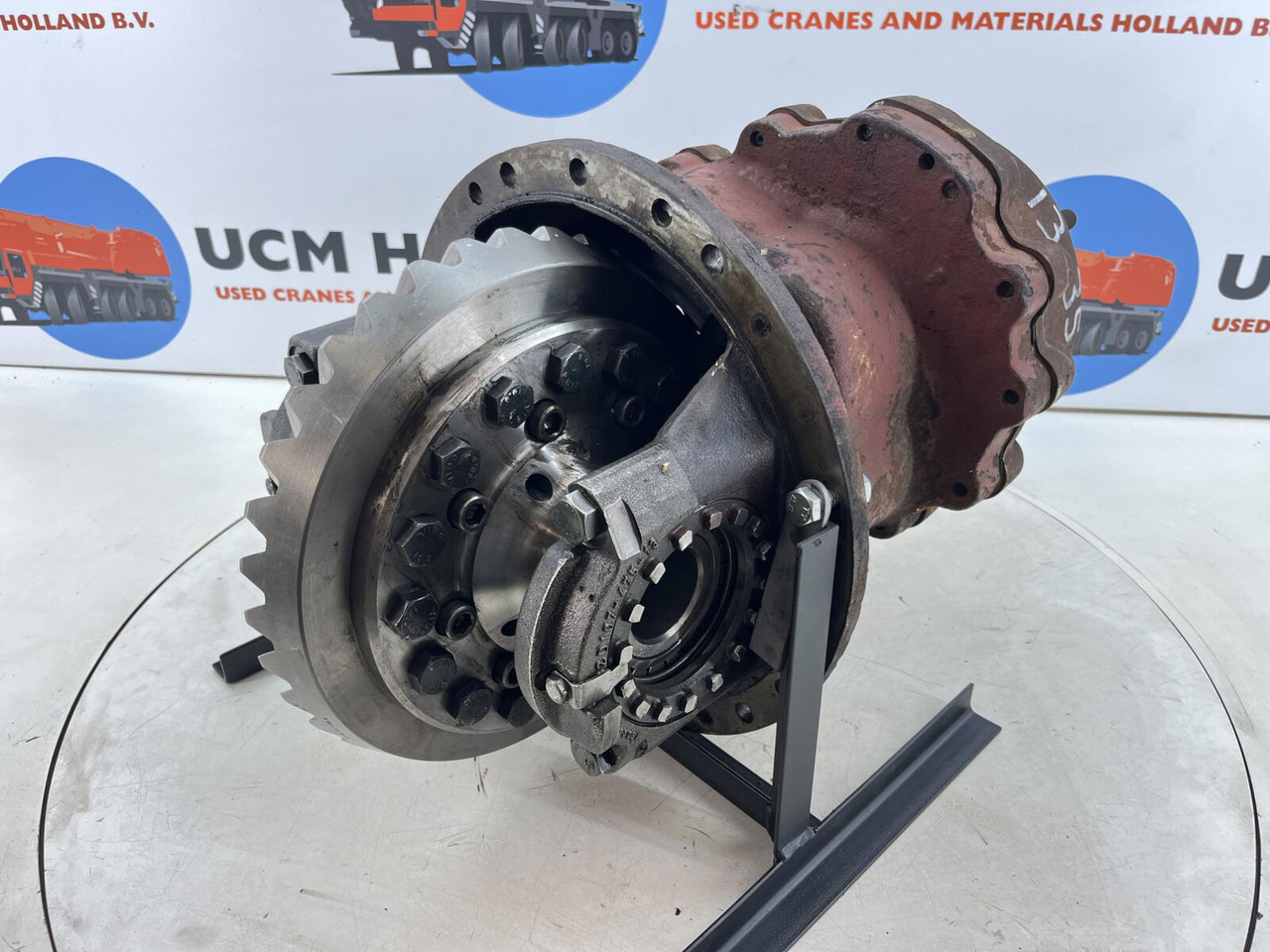 Krupp 70 GMT mid differential 13x35 axle 2 - Differential gear for Mobile crane: picture 2 Krupp 70 GMT mid differential 13x35 axle 2 - Differential gear for Mobile crane: picture 2