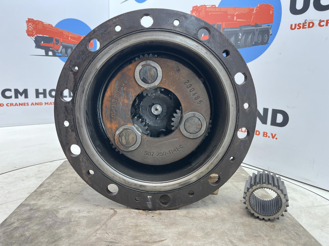 Krupp 70 GMT planetary gear 22-25-74-38-3pl-H135-46 - Final drive for Mobile crane: picture 4 Krupp 70 GMT planetary gear 22-25-74-38-3pl-H135-46 - Final drive for Mobile crane: picture 4