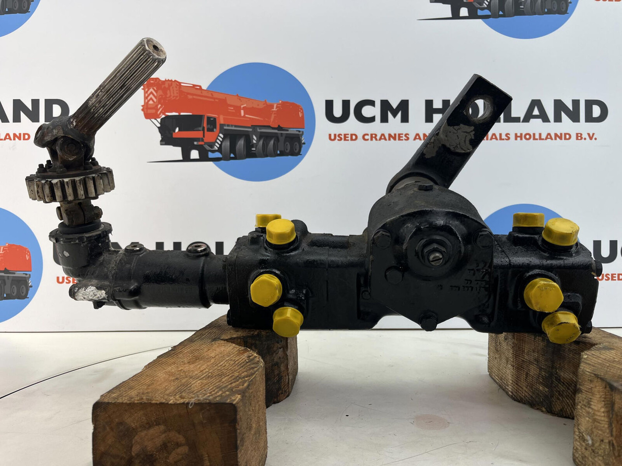 Liebherr LTM 1035-2 Steering box - Steering gear for Mobile crane: picture 5 Liebherr LTM 1035-2 Steering box - Steering gear for Mobile crane: picture 5