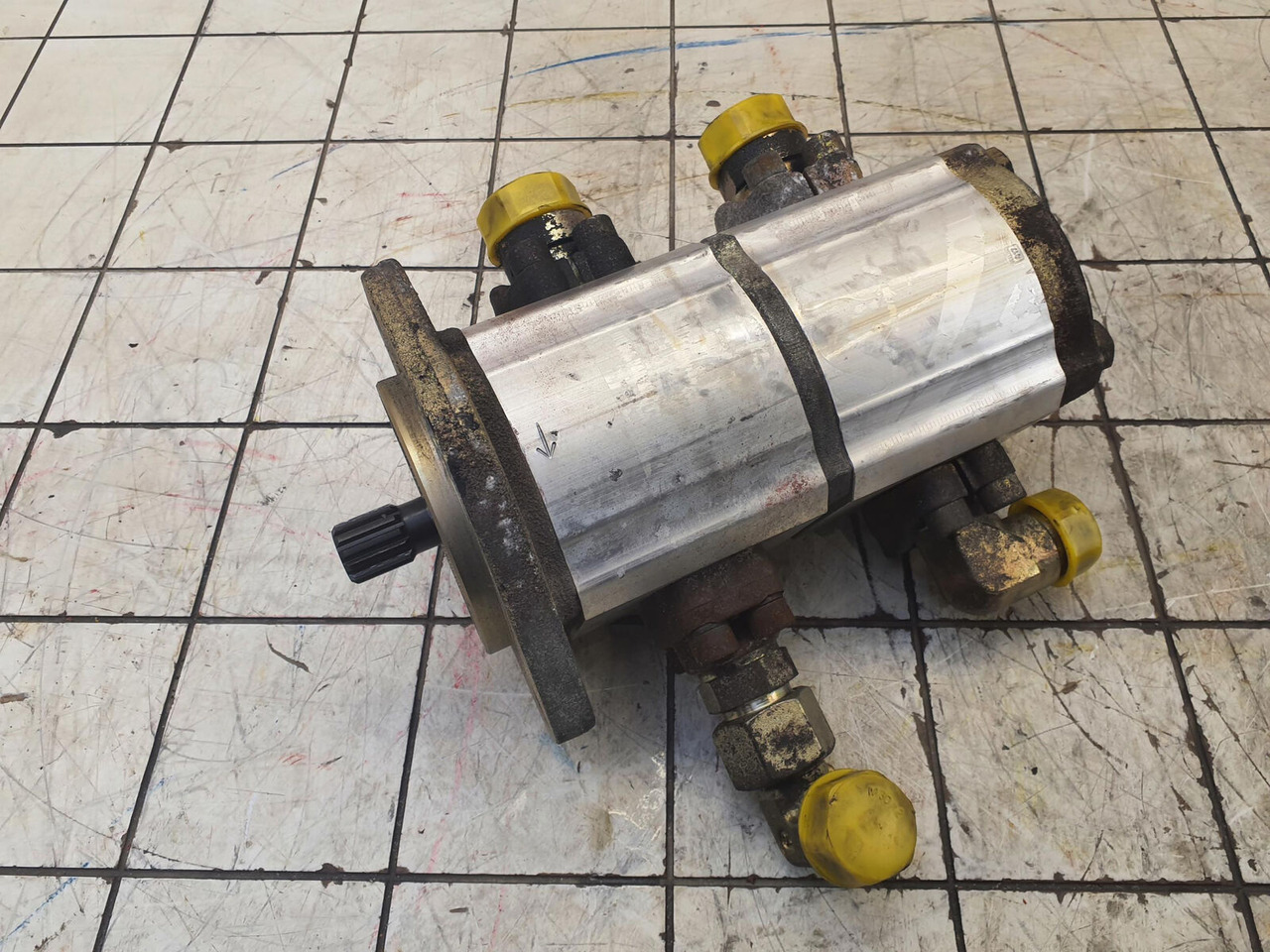 Liebherr LTM 1070-4.1 TWO-STAGE PUMP - Hydraulic pump for Mobile crane: picture 1 Liebherr LTM 1070-4.1 TWO-STAGE PUMP - Hydraulic pump for Mobile crane: picture 1