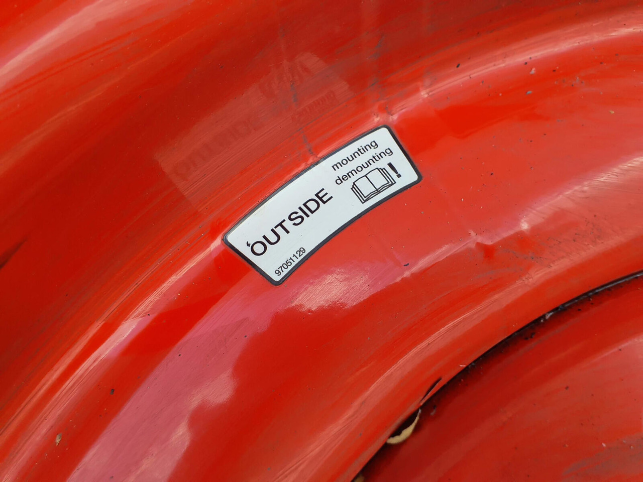 Liebherr Rim 445/95R25 10 12 1p - Rim for Crane: picture 4 Liebherr Rim 445/95R25 10 12 1p - Rim for Crane: picture 4