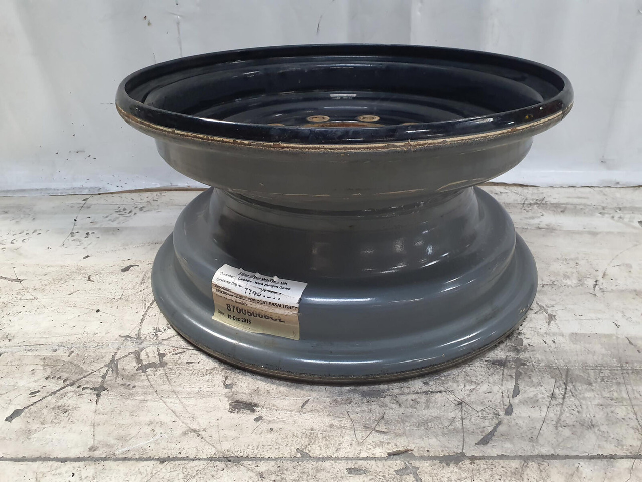 Liebherr Rim 445/95R25 10 12 1p - Rim: picture 3 Liebherr Rim 445/95R25 10 12 1p - Rim: picture 3