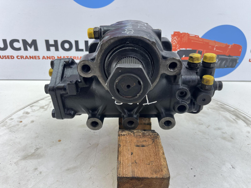 Spierings SK 477 AT4 steering box - Steering column for Crane: picture 1 Spierings SK 477 AT4 steering box - Steering column for Crane: picture 1