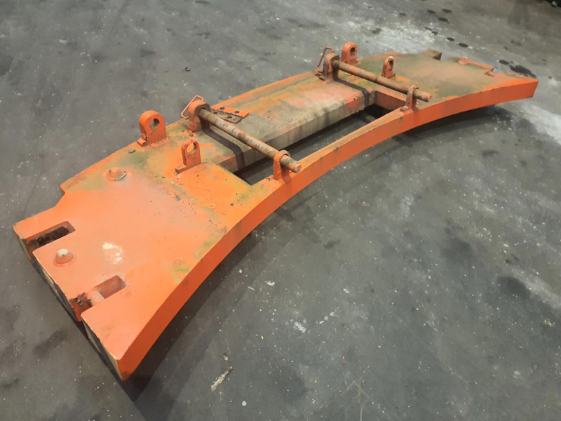 Terex AC 155 counterweight 1,15T - Counterweight for Construction machinery: picture 4 Terex AC 155 counterweight 1,15T - Counterweight for Construction machinery: picture 4