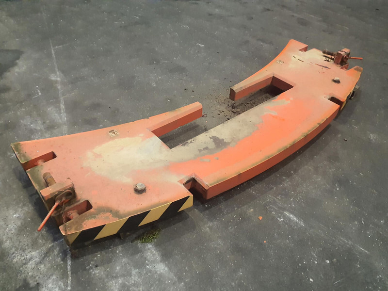 Terex AC 155 counterweight 1T - Counterweight for Construction machinery: picture 2 Terex AC 155 counterweight 1T - Counterweight for Construction machinery: picture 2