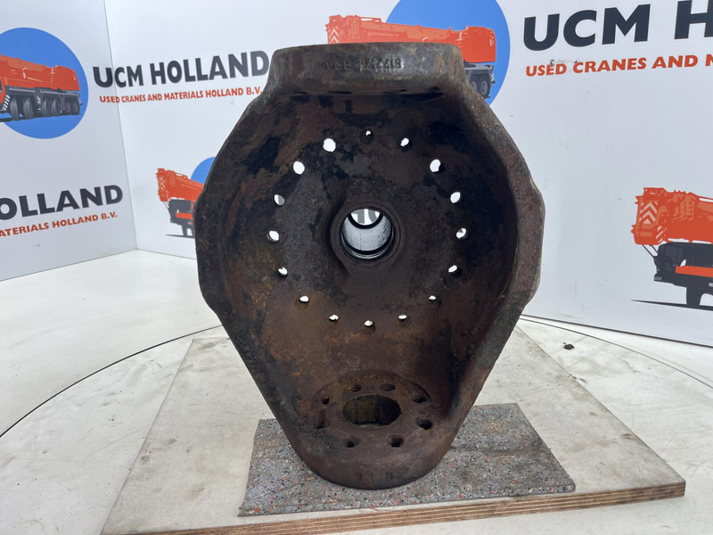 Terex AC 155 steering knuckle 16 holes axle 3 - Steering knuckle for Crane: picture 5 Terex AC 155 steering knuckle 16 holes axle 3 - Steering knuckle for Crane: picture 5