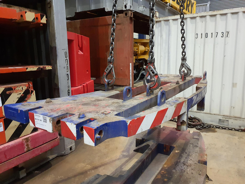 Terex AC 205 counterweight 1,7 ton - Counterweight for Construction machinery: picture 2 Terex AC 205 counterweight 1,7 ton - Counterweight for Construction machinery: picture 2
