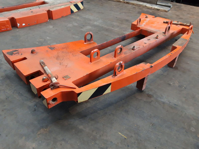 Terex AC 205 counterweight 1,7 ton - Counterweight for Construction machinery: picture 2 Terex AC 205 counterweight 1,7 ton - Counterweight for Construction machinery: picture 2