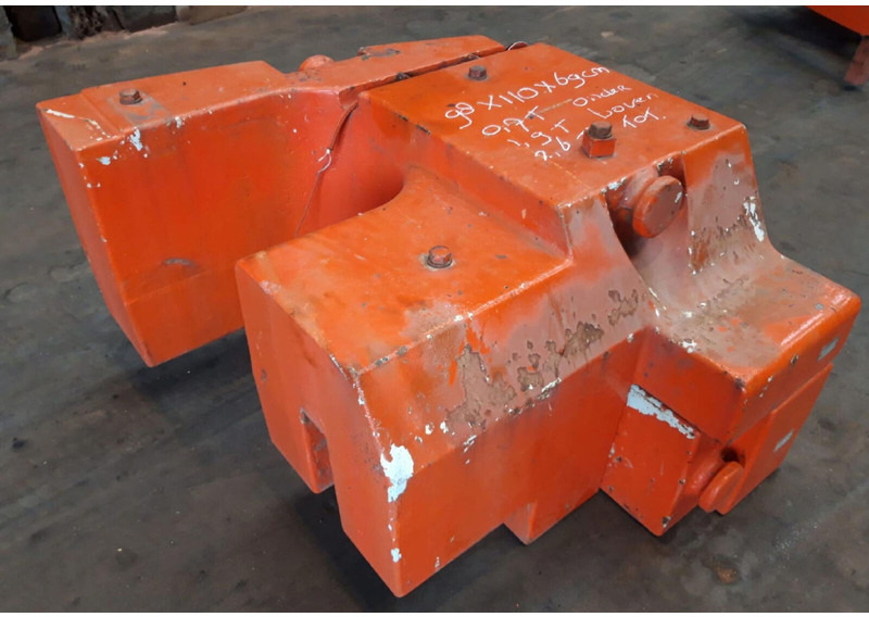 Terex AC 205 counterweight 2.6 ton (0.7/1.9t) - Counterweight for Construction machinery: picture 3 Terex AC 205 counterweight 2.6 ton (0.7/1.9t) - Counterweight for Construction machinery: picture 3